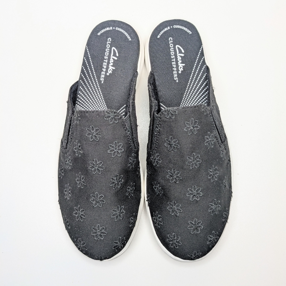 Clarks Cloudsteppers Breeze Shore Mules Woven Fabric Eyelet Black Floral Size 9